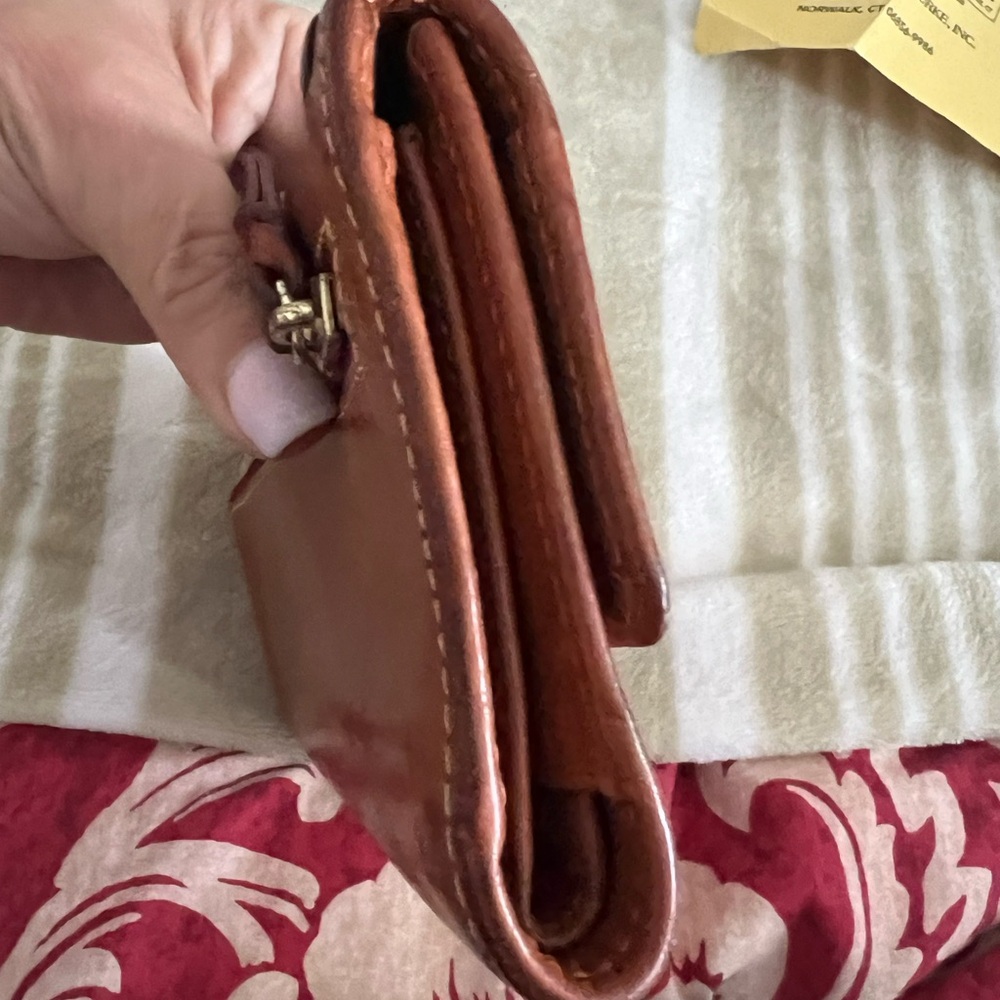 Wallet - Picture 3 of 7